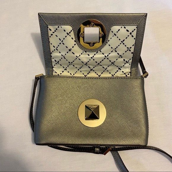 Kate Spade | Newbury Lane Metallic Grey Cross Body - Picture 3 of 5